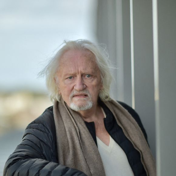 Niels Arestrup s'est éteint et laisse derrière lui une grande carrière mais pas seulement.

Niels Arestrup, président du jury - Troisième jour du festival du film policier Reims Polar
© Franck Castel / Bestimage