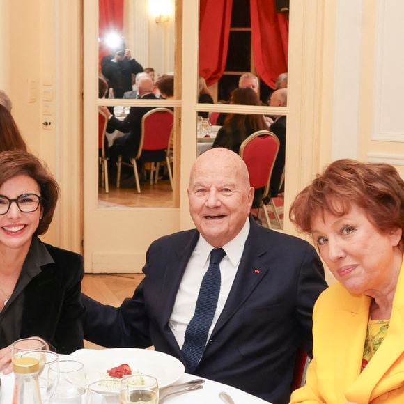 Rachida Dati, Marc Ladreit de Lacharrière, Roselyne Bachelot réunis pour le dernier dîner du Cercle de la Revue des Deux Mondes de l'année le lundi15 décembre 2025

© Jack Tribeca / Bestimage