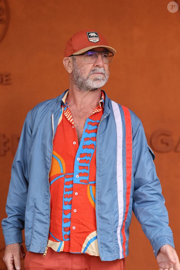 Eric Cantona - Célébrités au village des Internationaux de France de tennis de Roland Garros 2024 à Paris le 7 juin 2024.  © Jacovides-Moreau/Bestimage
