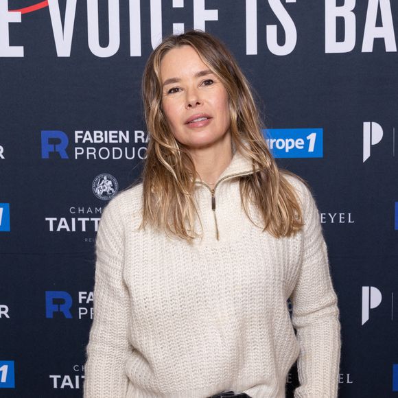 En effet, contrairement à Romane Serda et Renaud, le jeune homme étudierait dans une école d'audiovisuel pour être vidéaste et il aurait déjà un projet de documentaire...

Romane Serda assiste au spectacle The Voice Is Back - Franck Sinatra 110th Anniversary à la Salle Pleyel le 22 novembre 2025 à Paris, France. Photo Nasser Berzane/Abaca