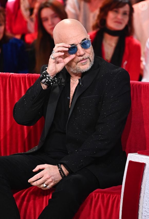 Exclusif - Pascal Obispo - Enregistrement de l'émission Vivement dimanche présentée par Michel Drucker au studio Rive Gauche, diffusée le 16 mars sur France 3, à Paris, France. © Guillaume Gaffiot/Bestimage