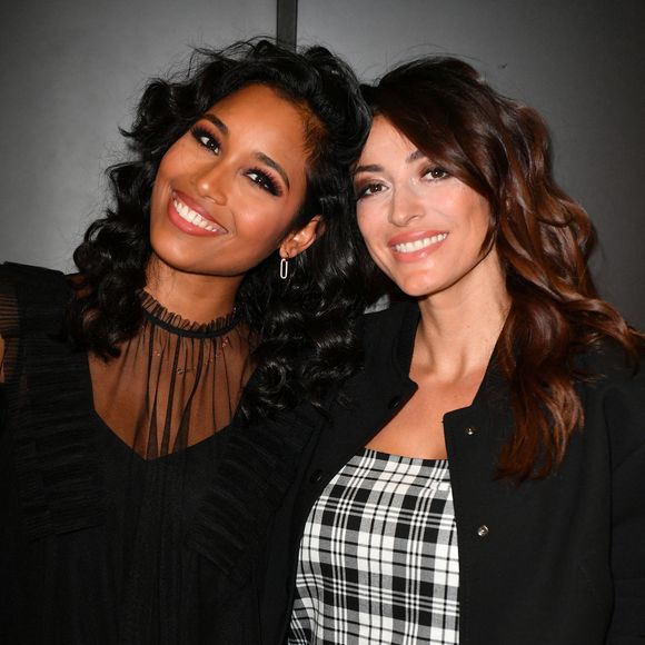 Clémence Botino et Rachel Legrain-Trapani - Backstage lors du défilé d'ouverture du salon du chocolat 2022 à Paris porte de Versailles le 27 octobre 2022. © Veeren / Pierre Perusseau / Bestimage