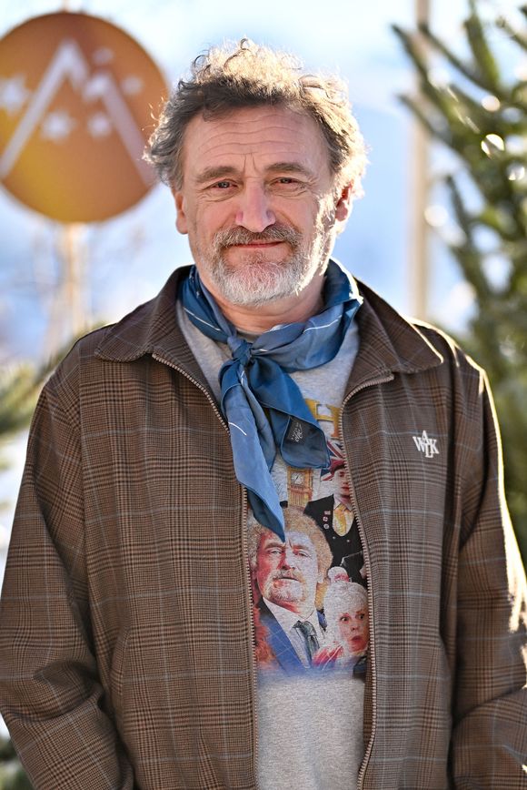 Jean Paul Rouve assiste à un photocall pour le film Les Tuche 5 lors du 28ème Festival du Film de l'Alpe d'Huez à l'Alpe d'Huez, France, le 14 janvier 2025. Photo by Julien Reynaud/APS-Medias/ABACAPRESS.COM