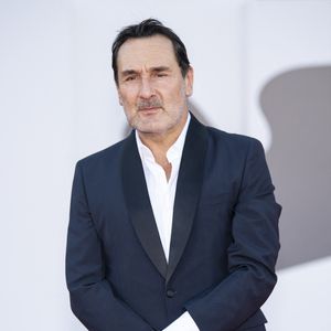 Gilles Lellouche (habillé en Prada, montre Audemars Piguet) lors de la cérémonie de clôture du 82ème Festival International du Film de Venise (La Mostra), Italie. © SGP/Bestimage