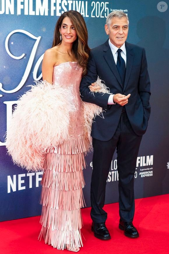 George Clooney et Amal Clooney à la première du film "Jay Kelly" à Londres, le 10 octobre 2025. © PsnewZ / Bestimage