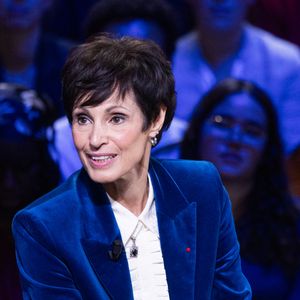 Exclusif - Marie Claude Pietragalla lors de l'enregistrement de l'émission "La Boîte à secrets", présentée par Faustine Bollaert et diffusée le 17 octobre sur France 3, dans les studios du Lendit à Saint-Denis, France, le 23 septembre 2025. © Cyril Moreau/Bestimage