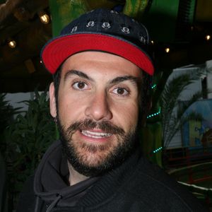 Laurent Ournac - Soirée d'ouverture de la "Foire du Trône" au au profit de l’Association Petits Princes  sur la Pelouse de Reuilly à Paris, le 31 mars 2017.