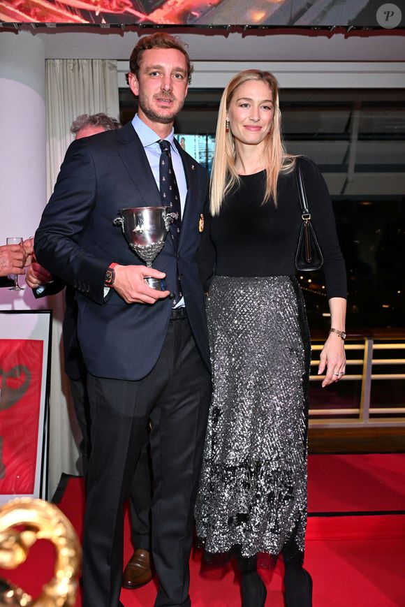 Pierre Casiraghi et sa femme Béatrice Borroméo durant la cérémonie d'intronisation des nouveaux membres du Yacht Club de Monaco ainsi que la remise des YCM Awards-Trophée Credit Suisse 2025, présidé par le prince Albert II de Monaco, le 16 décembre 2025, au Yacht Club de Monaco. Le titre de "régatier du Y.C.M. de l'année 2025" a été remporté par Pierre Casiraghi. Ce sont les membres du Club qui ont voté et choisi entre plusieurs régatiers. © Bruno Bebert / Bestimage