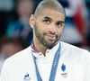 C'est le journal L’Informé qui a levé le voile sur les détails de cette opération. Jusqu’ici, Nicolas Batum détenait, via sa structure NBA Participations, 49 % de la société d’exploitation du Domaine de Quétiéville.

Nicolas Batum ( 5 - France ) avec la médaille d'argent lors du match des Jeux Olympiques de 2024 entre la France et les Etats-Unis à l'Arena Bercy le 10 août 2024 à Paris, France. © Federico Pestellini / Panoramic / Bestimage