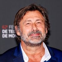 Bernard Yerlès proche de Julie Depardieu et de son clan, son lien oublié avec la famille