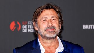 Bernard Yerlès proche de Julie Depardieu et de son clan, son lien oublié avec la famille