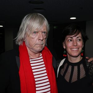 Si aujourd'hui, le chanteur s'est remarié avec Cerise, sa nouvelle épouse, son ex n'hésite paas à faire une petite mise au point. 

Renaud (Séchan) et sa femme Cerise lors du "Hyper Week-end Festival" a Radio France, le 24 janvier 2025. 
© Denis Guignebourg / Bestimage