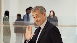 Nicolas Sarkozy : Pourquoi son bracelet électronique lui a-t-il déjà été retiré ?