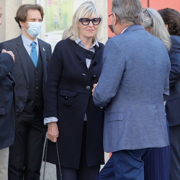 Chantal Ladesou - Obsèques de Marthe Mercadier (Marthe Mercadié-Meyrat) en l'église Sainte Hélène à Paris, France, le 21 septembre 2021. © 2021 Christophe Clovis/Bestimage