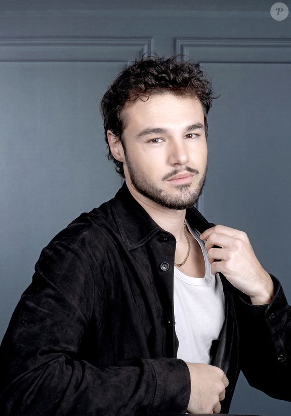 Plusieurs shows, comme le Colette Morning Show ou le Colette Gaming Show, sont déjà prévus.

Portrait de Anthony Colette à Paris, le 20 mars 2025. © Cédric Perrin/Bestimage
