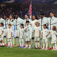 Ni Jules Koundé ni Kylian Mbappé : L'identité du footballeur de l'équipe de France le plus stylé enfin annoncée !