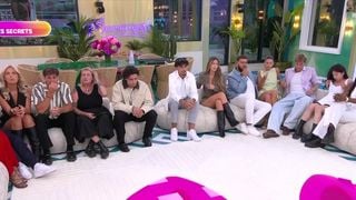 "Ça fait deux semaines" : Deux candidats de Secret Story annoncent être en couple