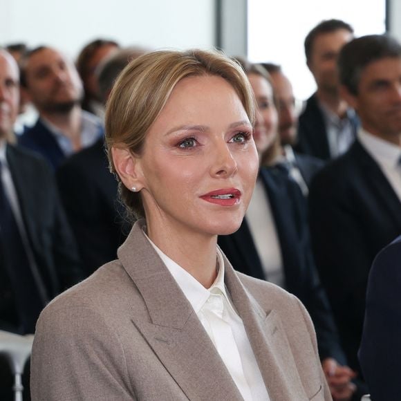 La princesse Charlène de Monaco lors de l’inauguration du nouveau siège de la société Smeg dans le quartier de Fontvieille à Monaco le 15 octobre 2025.

© Claudia Albuquerque / Bestimage
