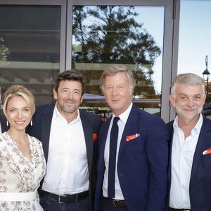 Exclusif -  Jean-Philippe Nuel (Architecte d’intérieur), Maud Bailly (Directrice générale Sofitel, MGallery & Emblems), Sébastien Bazin (PDG du groupe Accor), Patrick Bruel, Pierre Gonzalvez (Maire de l’Isle sur la Sorgue), Emmanuel Borla (Directeur de l’hôtel) - Patrick Bruel inaugure son hôtel cinq étoiles "L'Isle de Leos MGallery" à L'Isle-sur-la-Sorgue, France, le 23 septembre 2025. 
 © Jack Tribeca / Bestimage