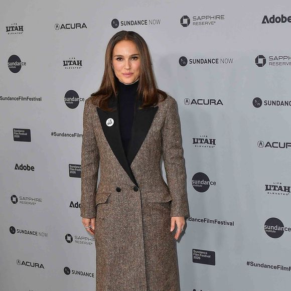 Ce bébé viendra agrandir une famille bien remplie pour les deux artistes. 

Natalie Portman attends "The Gallerist" Premiere during the 2026 Sundance Film Festival at Eccles Center Theater on January 24, 2026 in Park City, Utah.