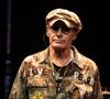 ou bien encore "Je n'aime pas beaucoup ce monsieur qui fait de grands discours, mais ne se montre pas très généreux".

Gérard Lanvin - Gérard Lanvin en concert lors de sa tournée "On The Road Again" à la Maison Folie de Beaulieu de Lomme le 16 novembre 2023. © Stéphane Vansteenkiste/Bestimage