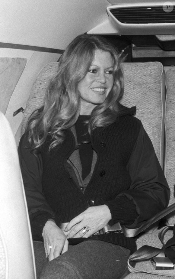 Archives - Brigitte Bardot en conférence de presse pour la protection des animaux, pour faire cesser le massacre des bébés phoques. Le 12 mars 1979
© Jean-Claude Woestelandt / Bestimage