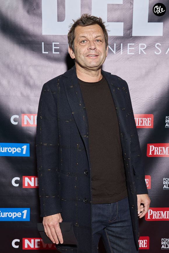 Exclusif - Laurent Mariotte au photocall de la soirée Ciné-concert symphonique "Alain Delon, le dernier Samouraï" au Palais des congrès à Paris le 8 novembre 2024 le jour de son anniversaire.

© Jacovides / Moreau / Bestimage