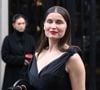 Littéraire dans l’âme, elle a pour habitude d’emporter plusieurs bouquins avec elle.
Laetitia Casta - Arrivées au défilé Jacquemus lors de la Fashion Week Masculine prêt-à-porter Automne/Hiver 2025-2026 à Paris, le 26 janvier 2025.
© Denis Guignebourg / Bestimage