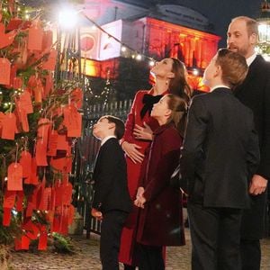 La famille royale d'Angleterre assiste à la messe "Together At Christmas Carol" à l'abbaye de Westminster à Londres, Royaume-Uni le 6 Décembre, 2024