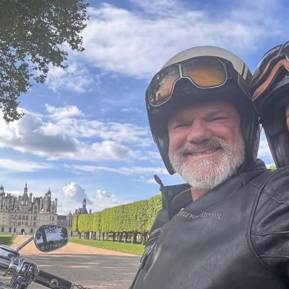 Philippe Etchebest et sa femme Dominique sur Instagram, photo publiée le 11 août 2025.