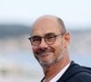 Malgré les épreuves traversées, notamment les addictions de chacun, leur couple est toujours aussi solide.

Bernard Campan au photocall du film "Les Rêveurs" réalisé par Isabelle Carré lors de la 7e édition du festival Cineroman à Nice le 1er octobre 2025.

© Bebert-Jacovides/Bestimage
