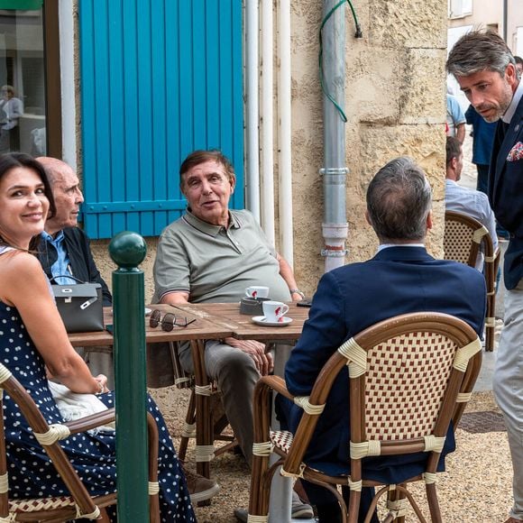 Une villa les pieds dans l'eau qu'il a acquise grâce à son meilleur ami...


Jean-Pierre Foucault attend Son Altesse Sérénissime Albert II de Monaco est nommé citoyen d'honneur lors d'une cérémonie à Roumoules, France le 11 septembre 2024. Photo par Laurent Coust/ABACAPRESS.COM