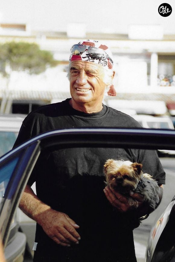 Il avait choisi de reposer à Piriac, un voeu qui lui ressemble tant.

Archives - Jean-Paul Belmondo à Saint-Tropez dans les années 90
©AGENCE / BESTIMAGE