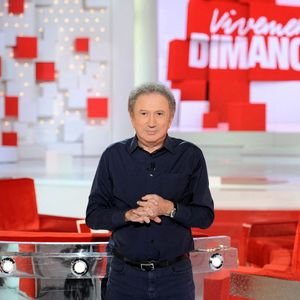 Enregistrement de l'émission "Vivement Dimanche prochain" présentée par M.Drucker et diffusée sur France 2. © Guillaume Gaffiot / Bestimage