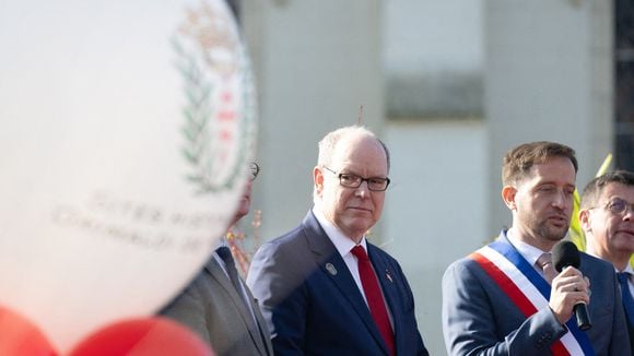 Albert II de Monaco : le prince présent à l’hommage d’une grande dame proche du clan pour une raison étonnante