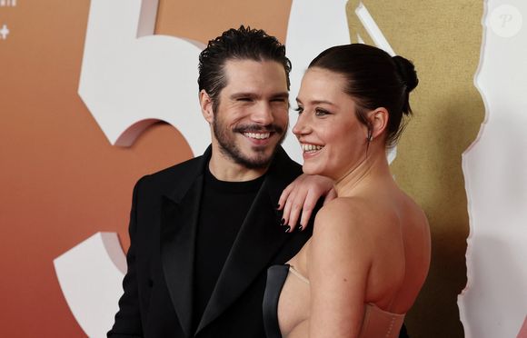 François Civil, Adèle Exarchopoulos - Photocall de la 50ème édition de la cérémonie des César à l'Olympia à Paris, France, le 28 février 2025 © Dominique Jacovides - Olivier Borde / Bestimage