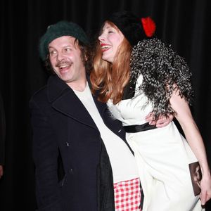 Julie Depardieu et Philippe Katerine arrivent au défilé de la collection printemps-été 2012 d'Etam qui s'est tenu aux Beaux-Arts de Paris, France, le 23 janvier 2012. Photo par Denis Guignebourg/ABACAPRESS.COM ?