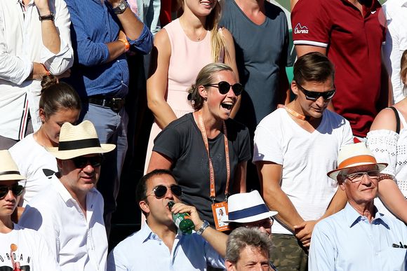 La mère et la famille de Jelena Ostapenko lors des Internationaux de Tennis de Roland Garros à Paris. Le 10 juin 2017 

© Jacovides-Moreau / Bestimage