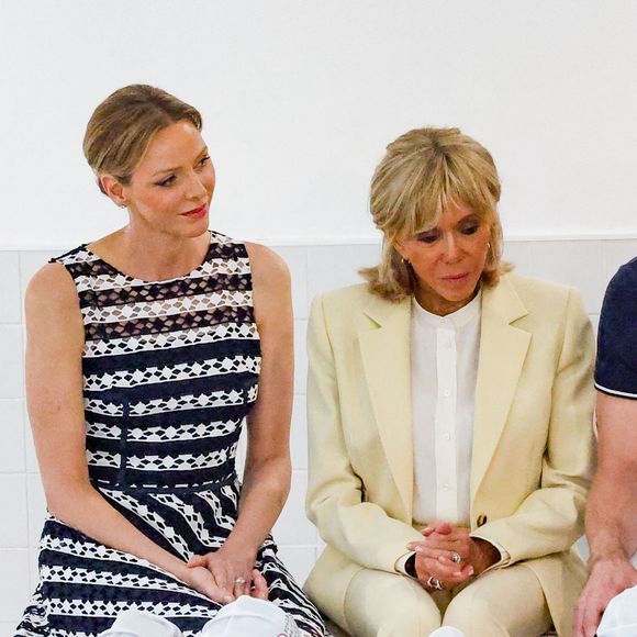 La princesse Charlène de Monaco et la Première Dame française Brigitte Macron lors d'un Water Safety Day de la Fondation Princesse Charlène de Monaco à la piscine du Stade Louis II de Monaco, le 8 juin 2025. © Claudia Albuquerque/Bestimage