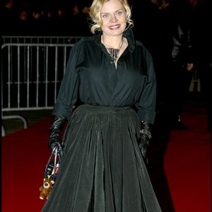 Isabelle Nanty lors de la 29e nuit des César à Paris le 21 février 2004. © Guillaume Gaffiot/Bestimage