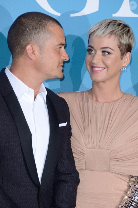 La chanteuse est toutefois en procès contre son ancien propriétaire
Orlando Bloom et Katy Perry assistent au Gala pour l'océan mondial organisé par S.A.S. le Prince Albert II de Monaco à l'Opéra de Monte-Carlo à Monte-Carlo, Monaco, le 26 septembre 2018. Photo by Aurore Marechal/ABACAPRESS.COM