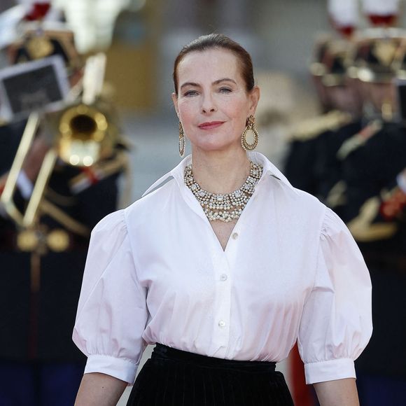 Carole Bouquet - Dîner d'Etat au château de Versailles en l'honneur de la visite officielle du roi et de la reine d'Angleterre en France (20 - 22 septembre 2023), le 20 septembre 2023. 150 invités triés sur le volet ont été conviés à cette occasion.
© Jacovides-Moreau / Bestimage