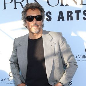 Vincent Elbaz

Vincent Elbaz - Cérémonie de remise du Prix du Cinema Dame des Arts à l'Hotel Dame des Arts à Paris le 2 juillet 2026. © Denis Guignebourg/Bestimage