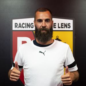 Exclusif - Benoit Paire - 3ème édition de la rencontre de football caritative "Match des héros" entre le "RC Lens Légendes" et "L'équipe Unicef" au stade Bollaert-Delelis à Lens le 6 juin 2023.
© Pierre Perusseau / Bestimage