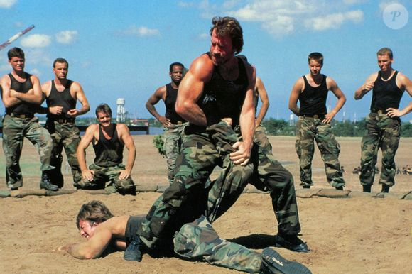 De son duel mythique face à Bruce Lee dans "La Fureur du Dragon" à ses neuf saisons dans "Walker, Texas Ranger", Chuck Norris a marqué la pop culture. 

Rétro - Décès de Chuck Norris à l'âge de 86 ans. 

© MPP via Bestimage