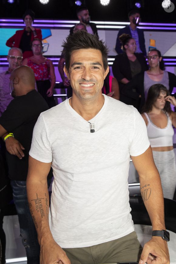 Père de quatre enfants, il mène désormais une vie paisible avec sa compagne Delphine Tellier.

Exclusif - Jean-Pascal Lacoste - Emission TPMP (Touche pas à mon Poste !) présentée en direct par C. Hanouna le 22 Septembre 2020 sur C8.
Paris le 22 septembre 2020. © Jack tribeca / Bestimage