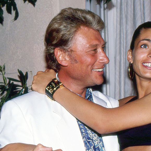 Johnny Hallyday et Adeline Blondieau (Fête blanche Barclay Juin 1990)
©JLPPA / Bestimage