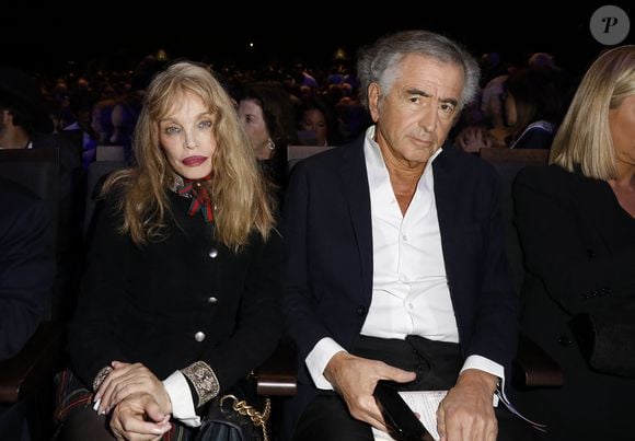 Bernard-Henri Lévy et sa femme Arielle Dombasle lors de la Grande Conférence du collectif