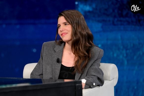 Sensible aux inquiétudes de la nouvelle génération, Charlotte Casiraghi a tenu à exprimer publiquement sa solidarité envers leurs revendications.

Charlotte Casiraghi pour l'émission "Che Tempo Che Fa" sur Nove, à Milan le 25 octobre 2026.

© Max/AGF via ZUMA Press / Bestimage