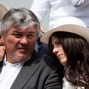 David Douillet et sa femme Vanessa Carrara - Les célébrités dans les tribunes des Internationaux de France de Tennis de Roland Garros 2019 à Paris, France, le 29 mai 2019. © Jacovides-Moreau/Bestimage